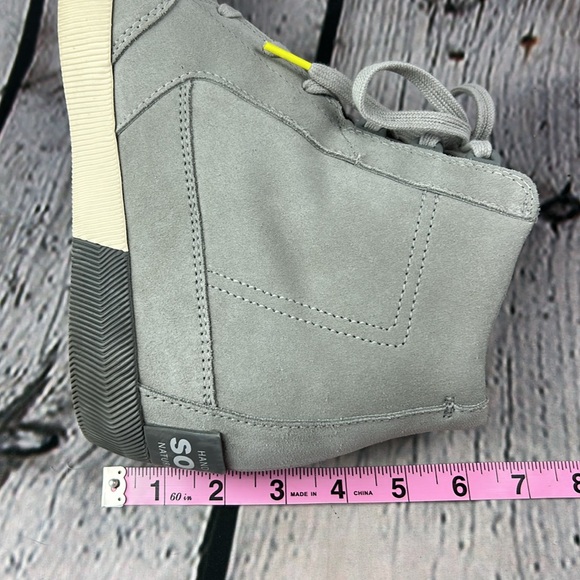 SOREL OUT ‘N ABOUT II Dove Quarry Gray Soft Suede Lace Up Wedge Boot Sneakers - Picture 8 of 17